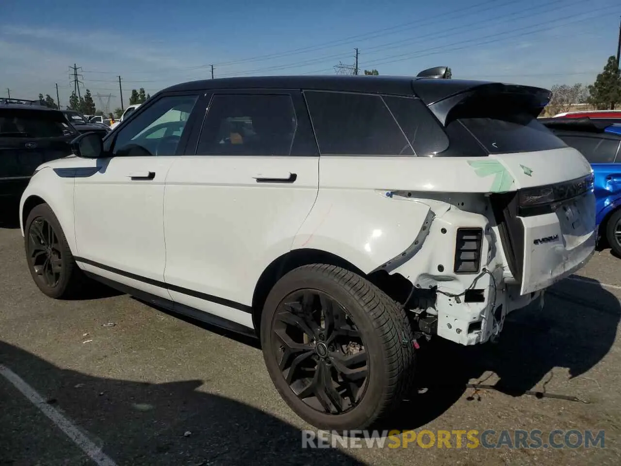 2 fotografías del automóvil dañado SALZT2FX8PH198832 LAND ROVER RANGEROVER 2023