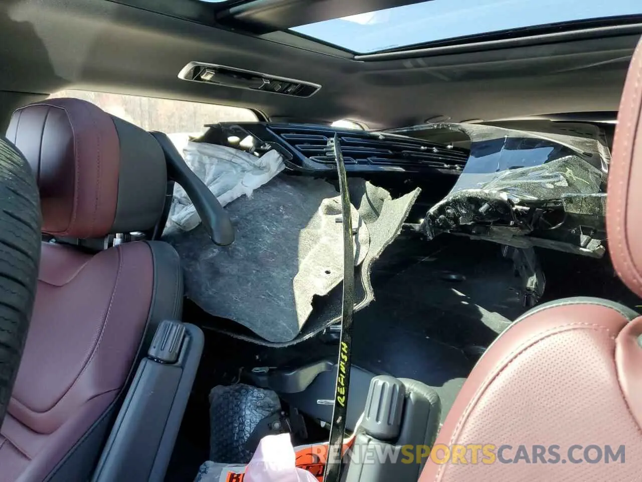 12 fotografías del automóvil dañado SAL1L9FU0RA410534 LAND ROVER RANGEROVER 2024