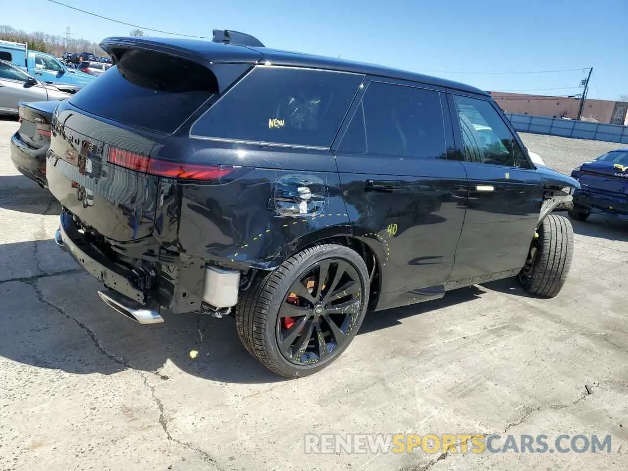3 fotografías del automóvil dañado SAL1L9FU0RA410534 LAND ROVER RANGEROVER 2024