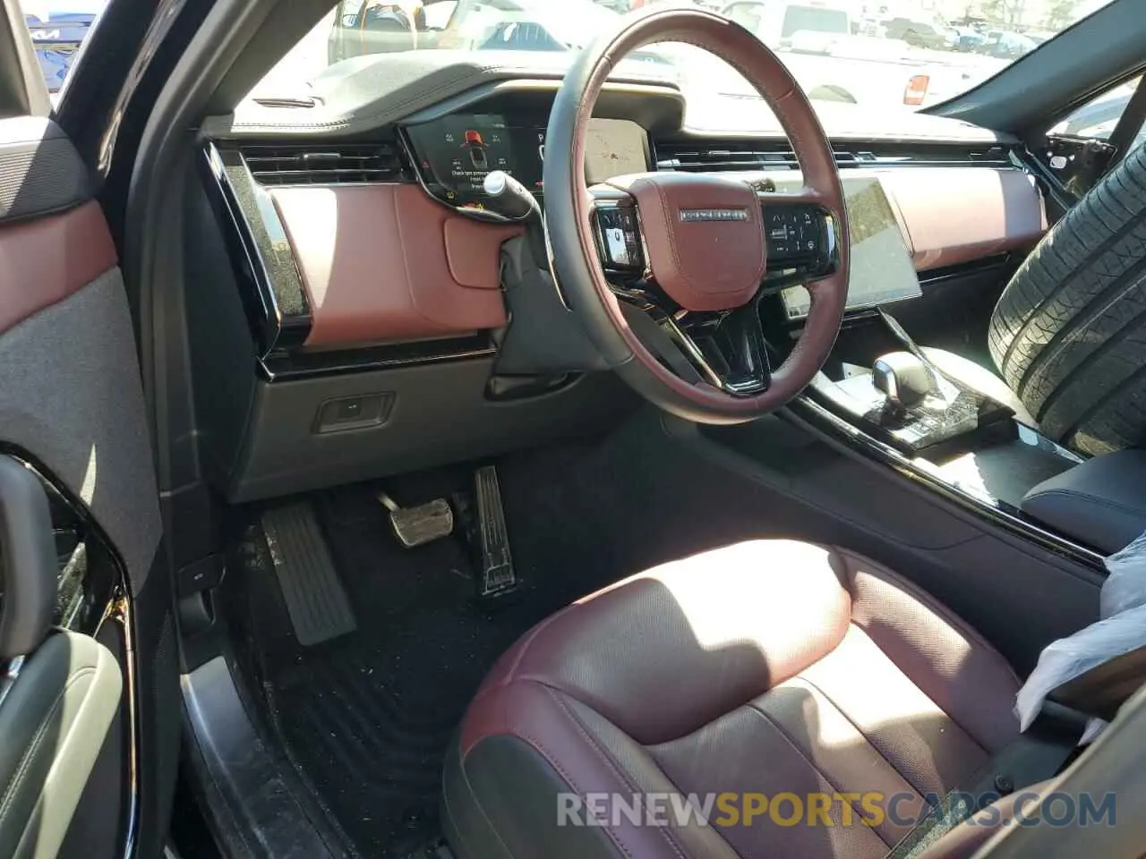 8 fotografías del automóvil dañado SAL1L9FU0RA410534 LAND ROVER RANGEROVER 2024