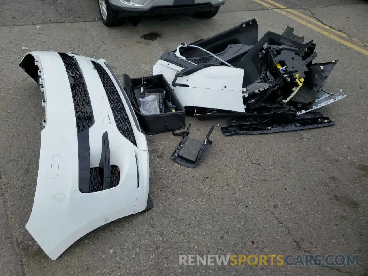 12 fotografías del automóvil dañado SAL1L9FU3RA178480 LAND ROVER RANGEROVER 2024