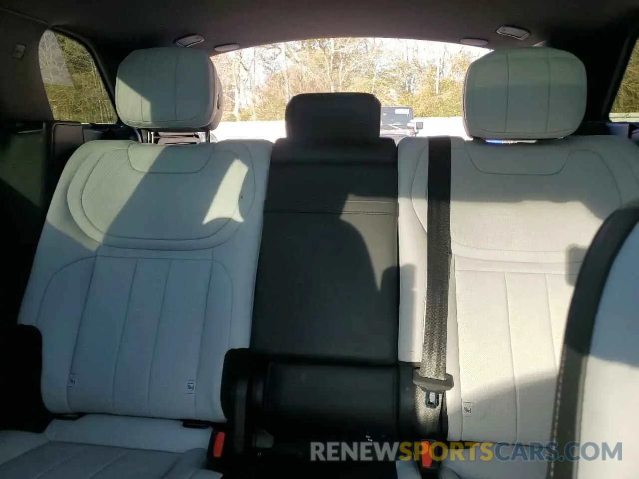 10 fotografías del automóvil dañado SAL1L9FU7RA173458 LAND ROVER RANGEROVER 2024