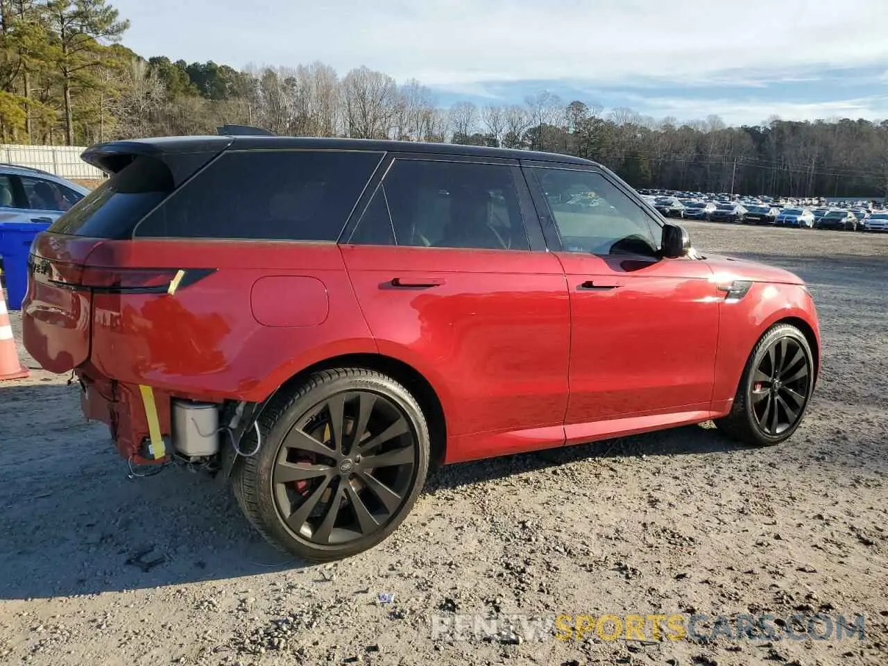3 fotografías del automóvil dañado SAL1L9FU7RA173458 LAND ROVER RANGEROVER 2024
