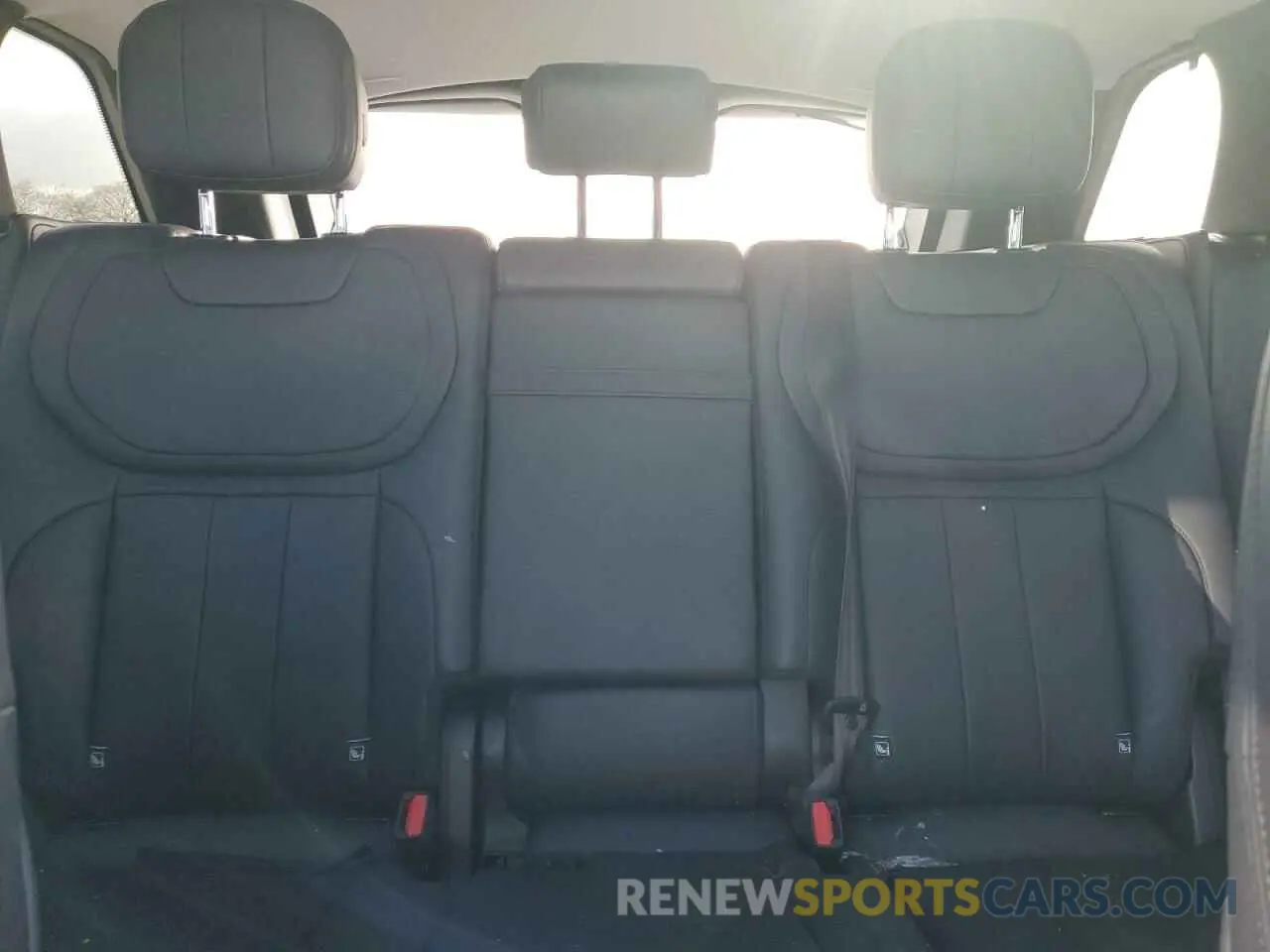 10 fotografías del automóvil dañado SAL1P9EU9RA159907 LAND ROVER RANGEROVER 2024