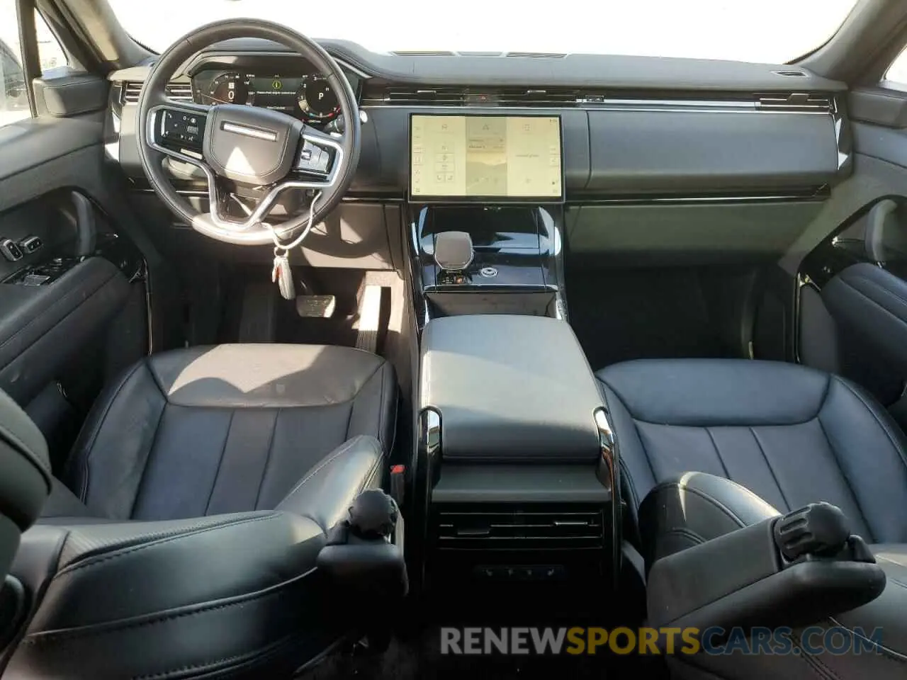 8 fotografías del automóvil dañado SAL1P9EU9RA159907 LAND ROVER RANGEROVER 2024