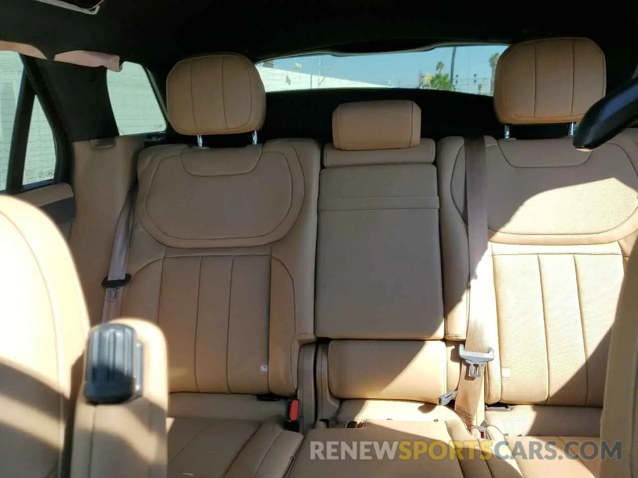 10 fotografías del automóvil dañado SAL1P9EU9RA181549 LAND ROVER RANGEROVER 2024