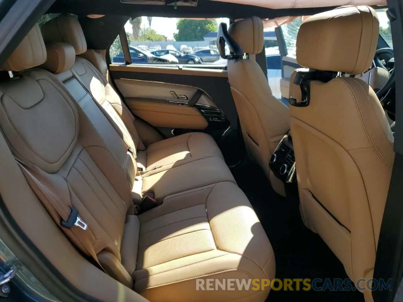 11 fotografías del automóvil dañado SAL1P9EU9RA181549 LAND ROVER RANGEROVER 2024