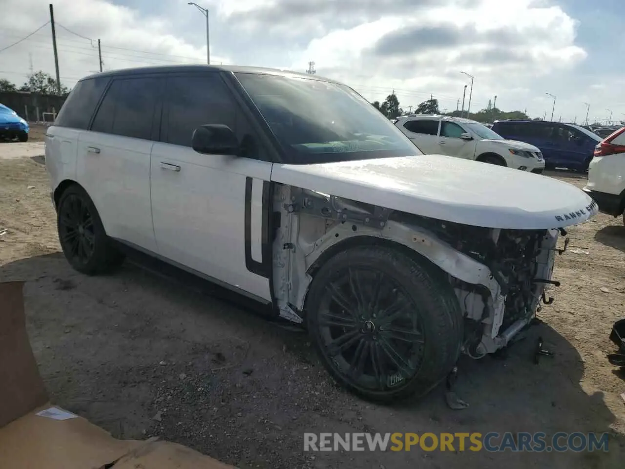 4 fotografías del automóvil dañado SALK19E98RA219404 LAND ROVER RANGEROVER 2024