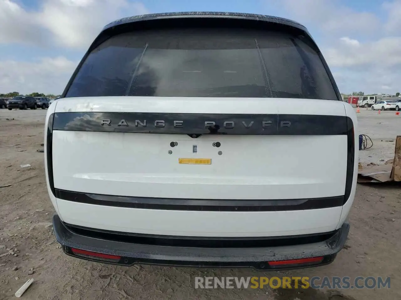 6 fotografías del automóvil dañado SALK19E98RA219404 LAND ROVER RANGEROVER 2024