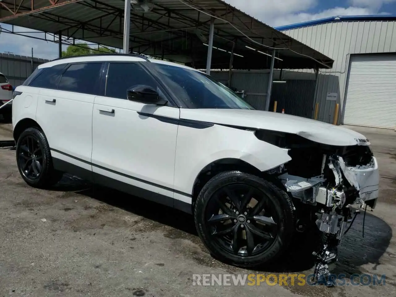 4 fotografías del automóvil dañado SALYJ2EX2RA386180 LAND ROVER RANGEROVER 2024