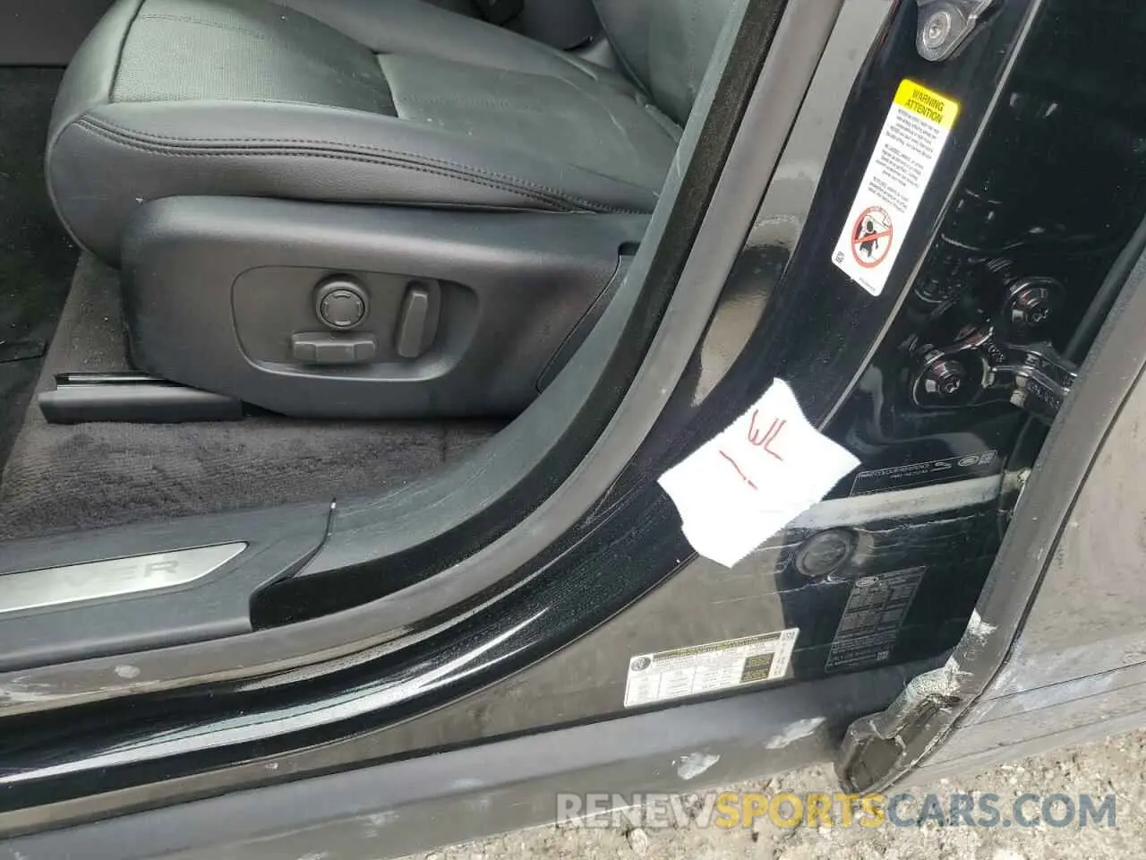 12 fotografías del automóvil dañado SALYJ2EX4RA385399 LAND ROVER RANGEROVER 2024