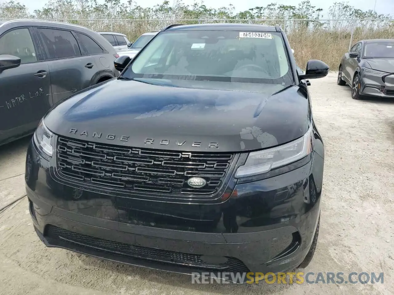 5 fotografías del automóvil dañado SALYJ2EX4RA385399 LAND ROVER RANGEROVER 2024