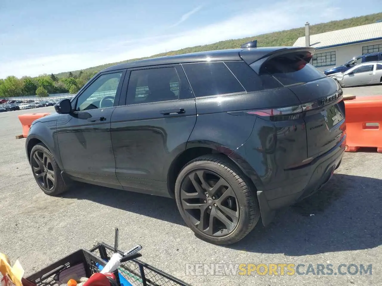 2 fotografías del automóvil dañado SALZJ2FX9RH235606 LAND ROVER RANGEROVER 2024