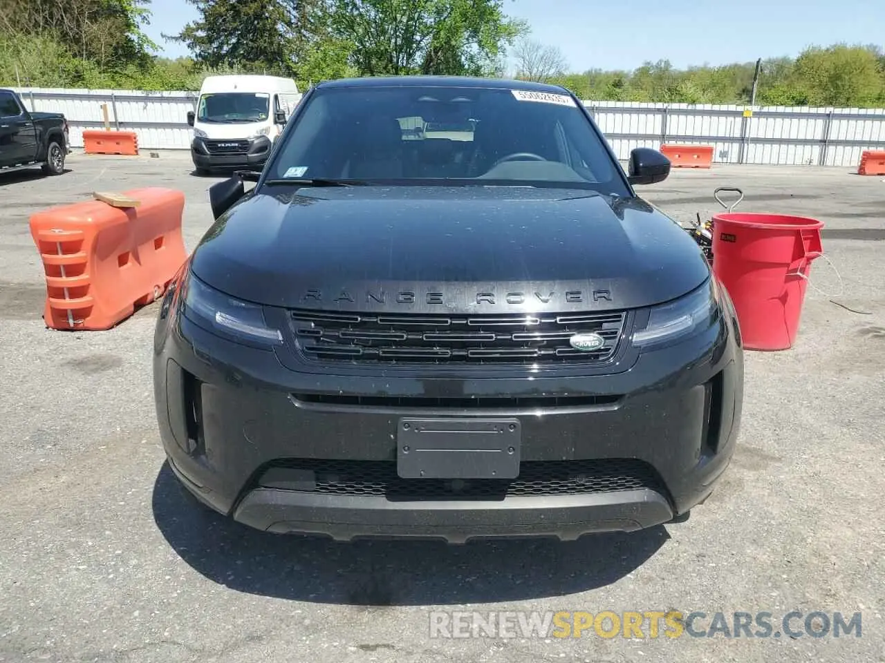 5 fotografías del automóvil dañado SALZJ2FX9RH235606 LAND ROVER RANGEROVER 2024
