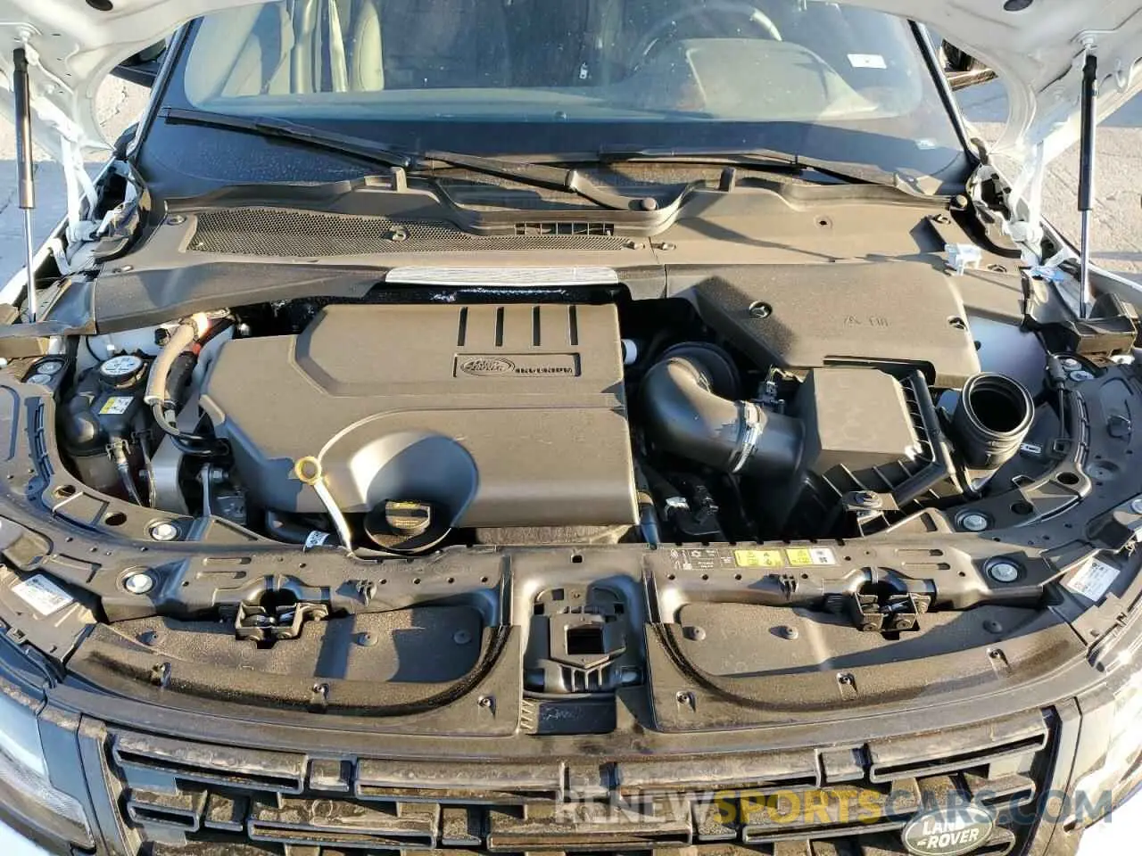 12 fotografías del automóvil dañado SALZJ2FXXRH243973 LAND ROVER RANGEROVER 2024