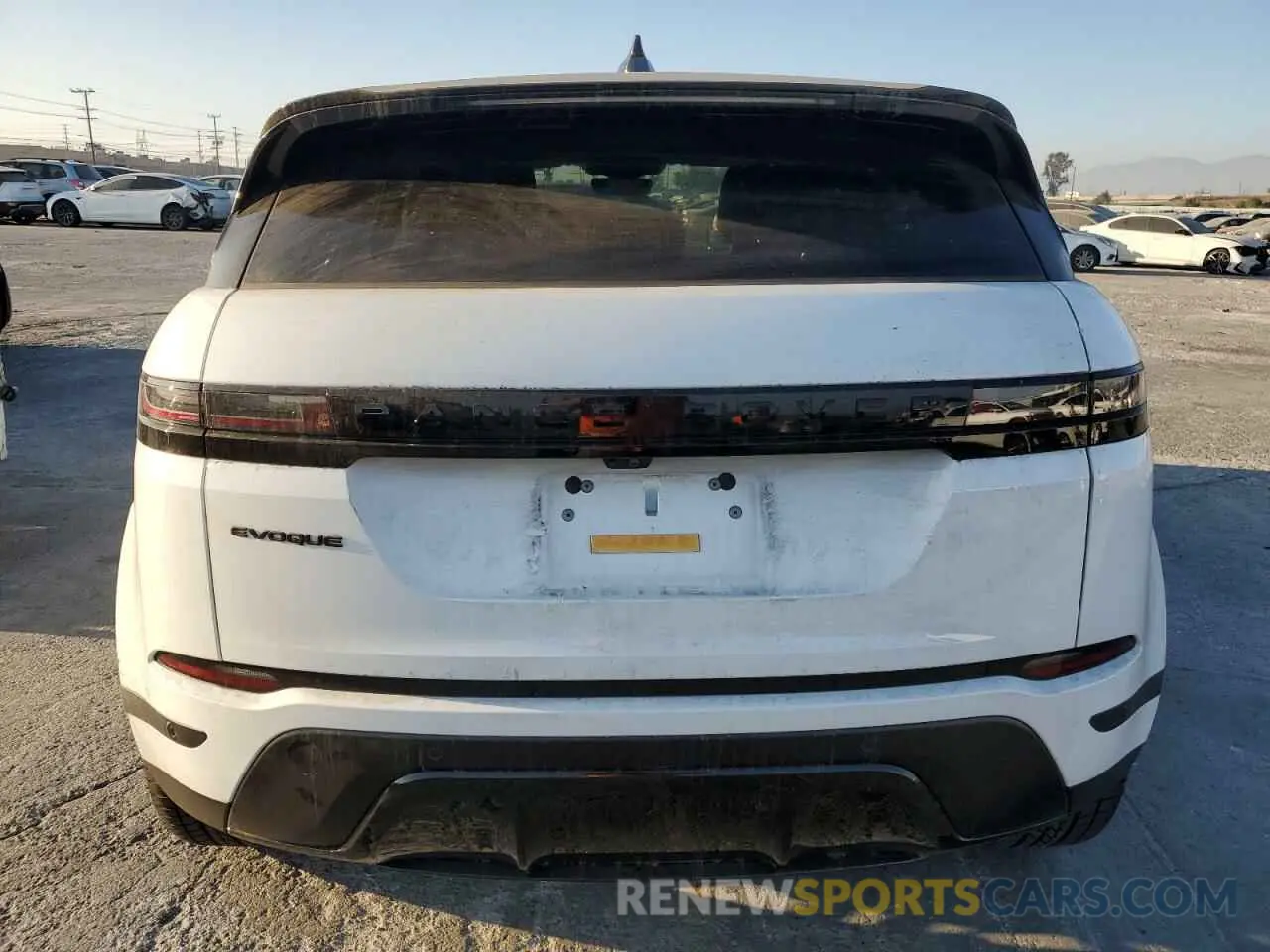 6 fotografías del automóvil dañado SALZJ2FXXRH243973 LAND ROVER RANGEROVER 2024