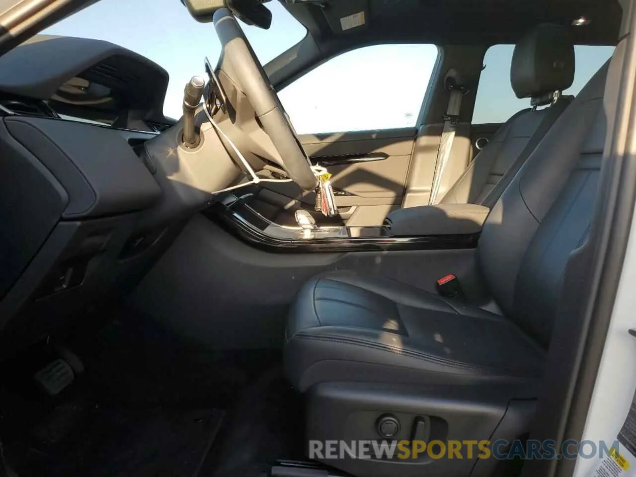 7 fotografías del automóvil dañado SALZJ2FXXRH243973 LAND ROVER RANGEROVER 2024