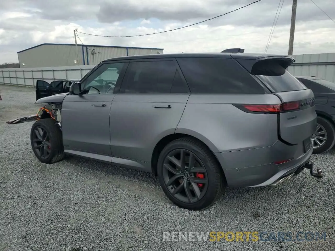 2 fotografías del automóvil dañado SAL119E97SA430708 LAND ROVER RANGEROVER 2025