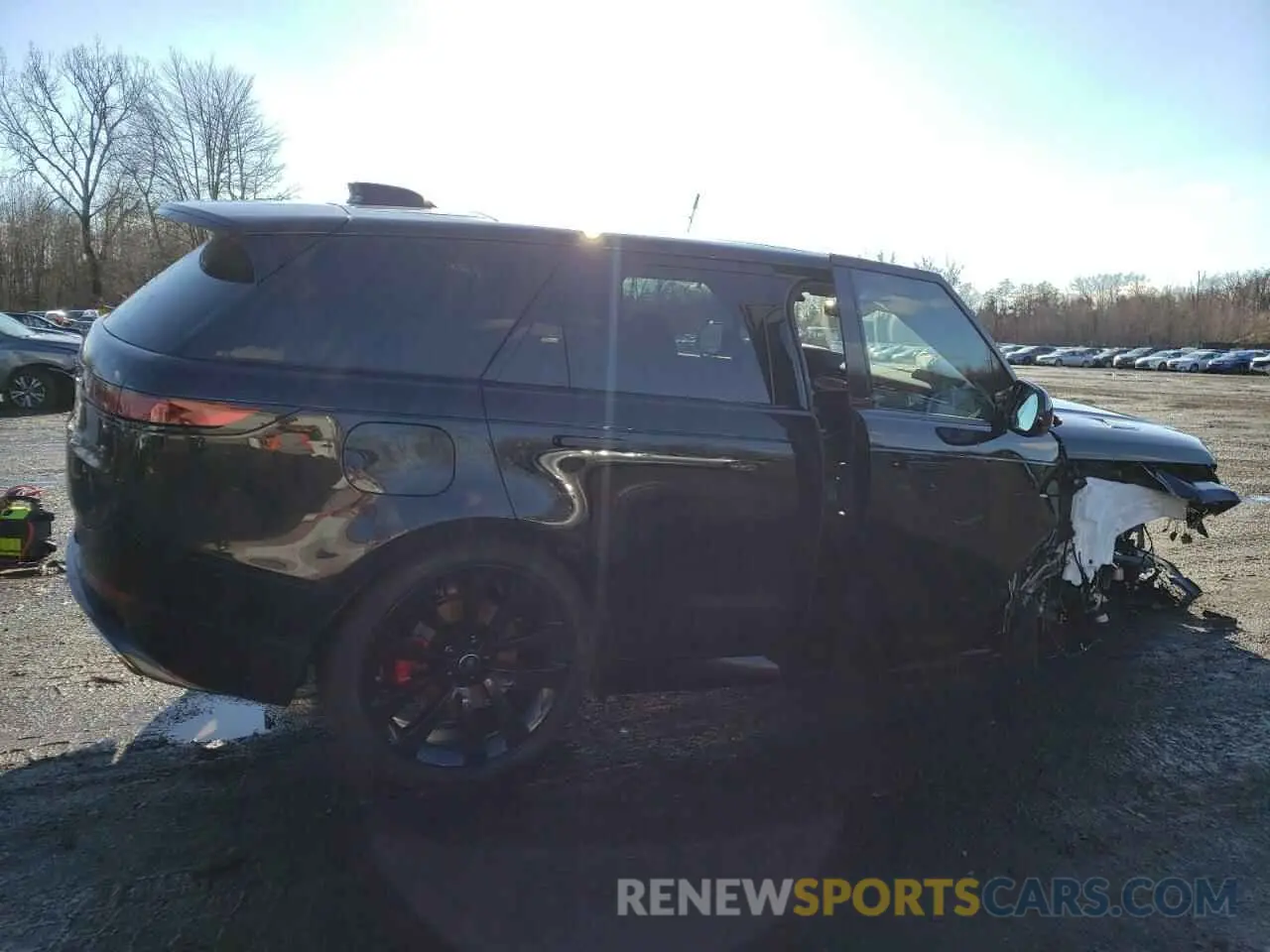 3 fotografías del automóvil dañado SAL1L9E40SA435439 LAND ROVER RANGEROVER 2025