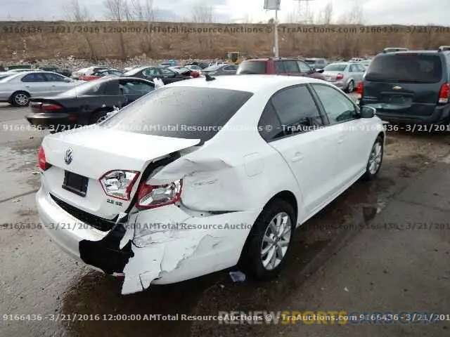 3 fotografías del automóvil dañado SAL1L9FU9SA440511 LAND ROVER RANGEROVER 2025