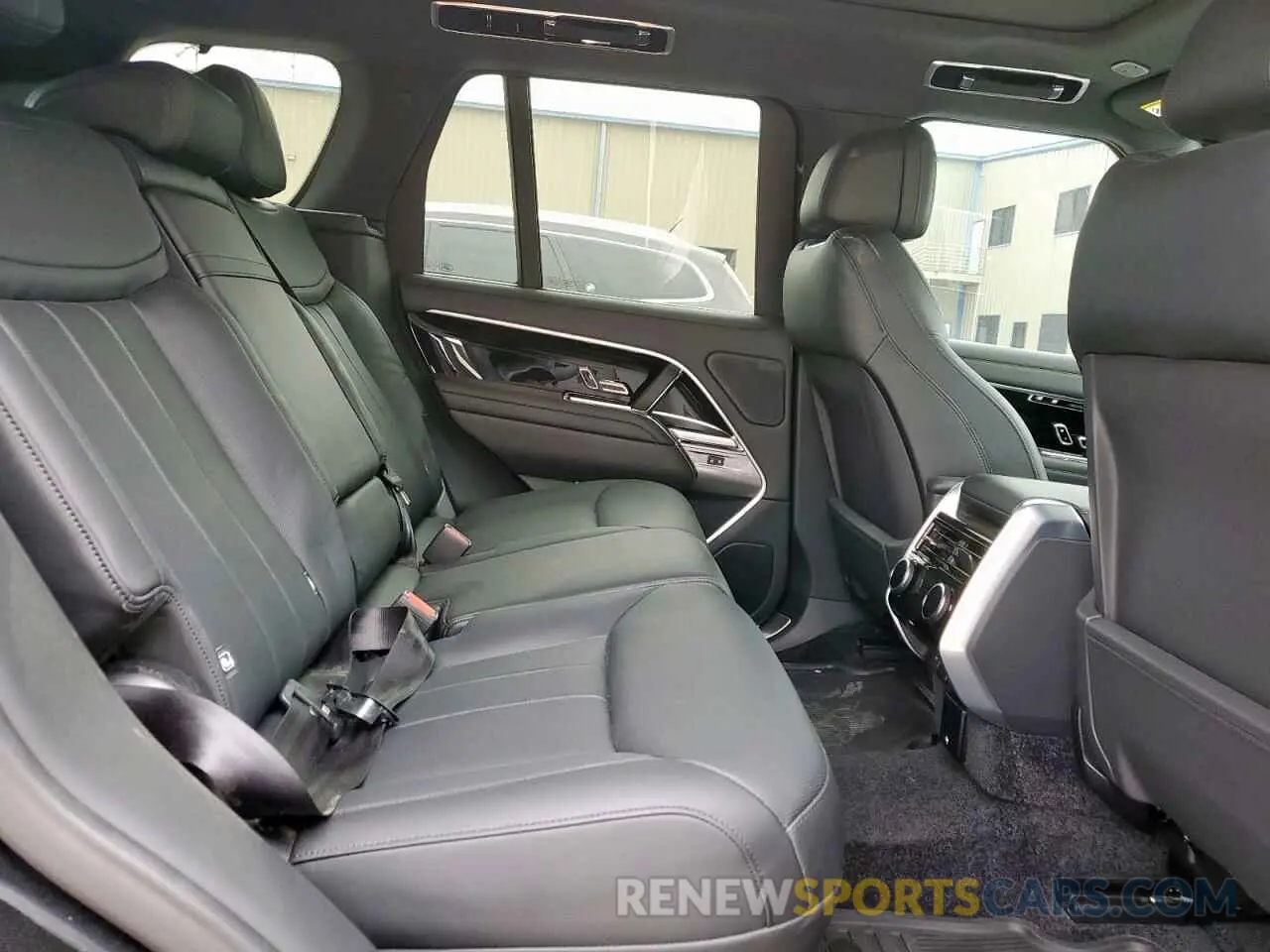 11 fotografías del automóvil dañado SALKP9E95SA294694 LAND ROVER RANGEROVER 2025