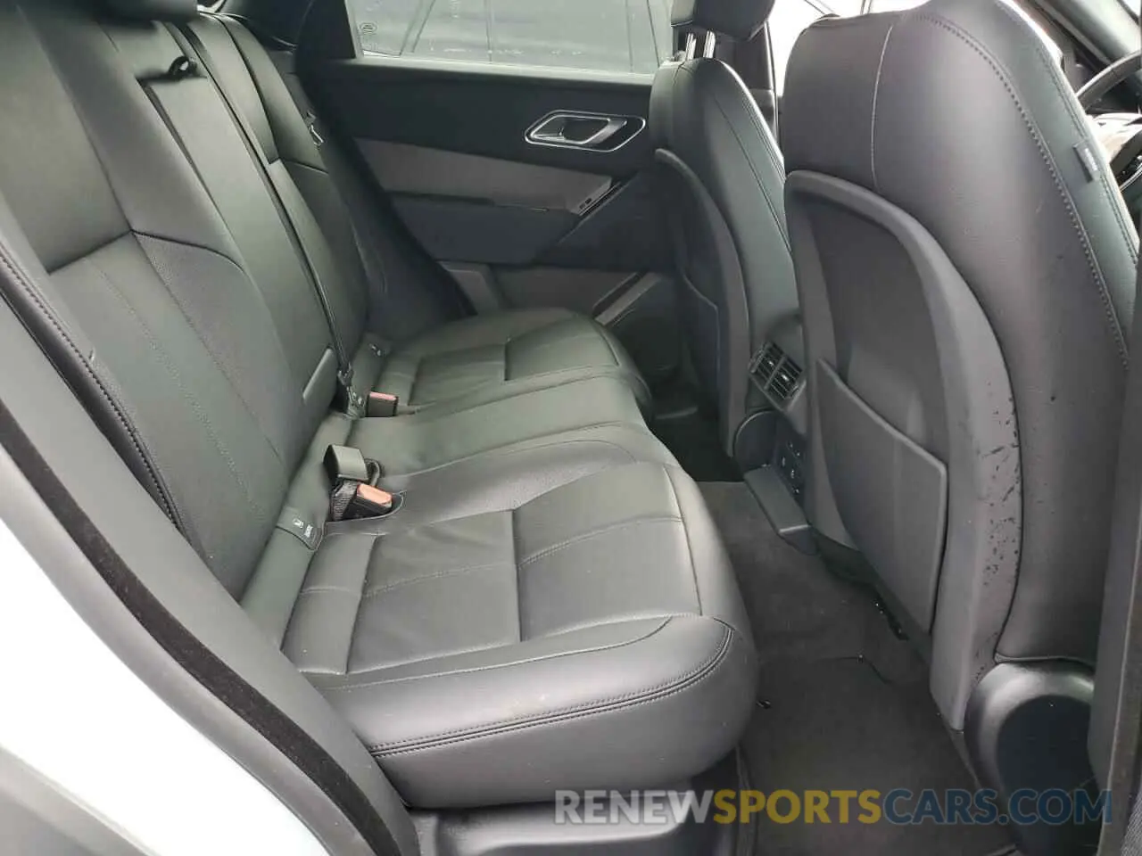 11 fotografías del automóvil dañado SALYL2EX9SA809949 LAND ROVER RANGEROVER 2025