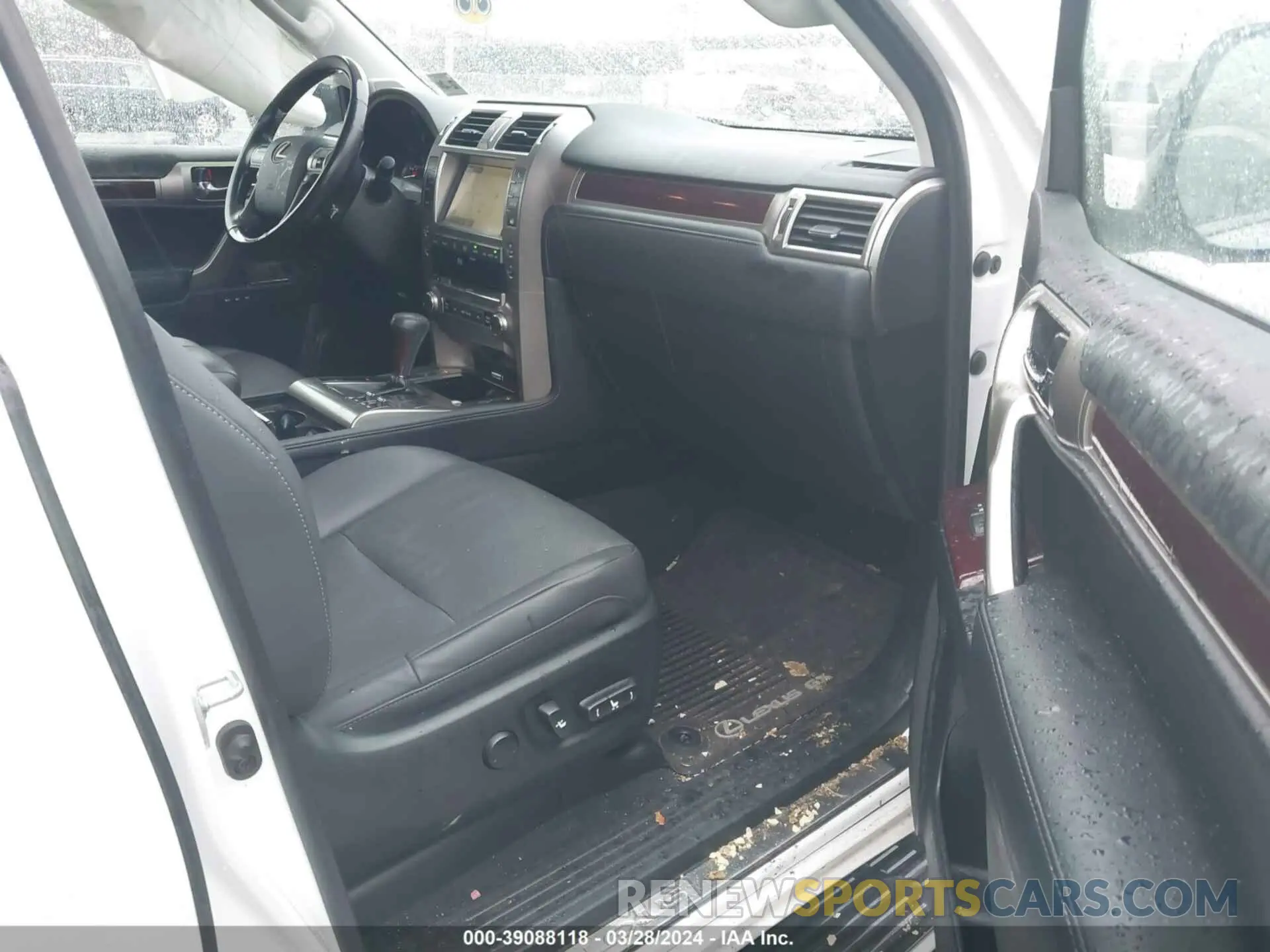 5 fotografías del automóvil dañado JTJBM7FX9K5224056 LEXUS 460 2019