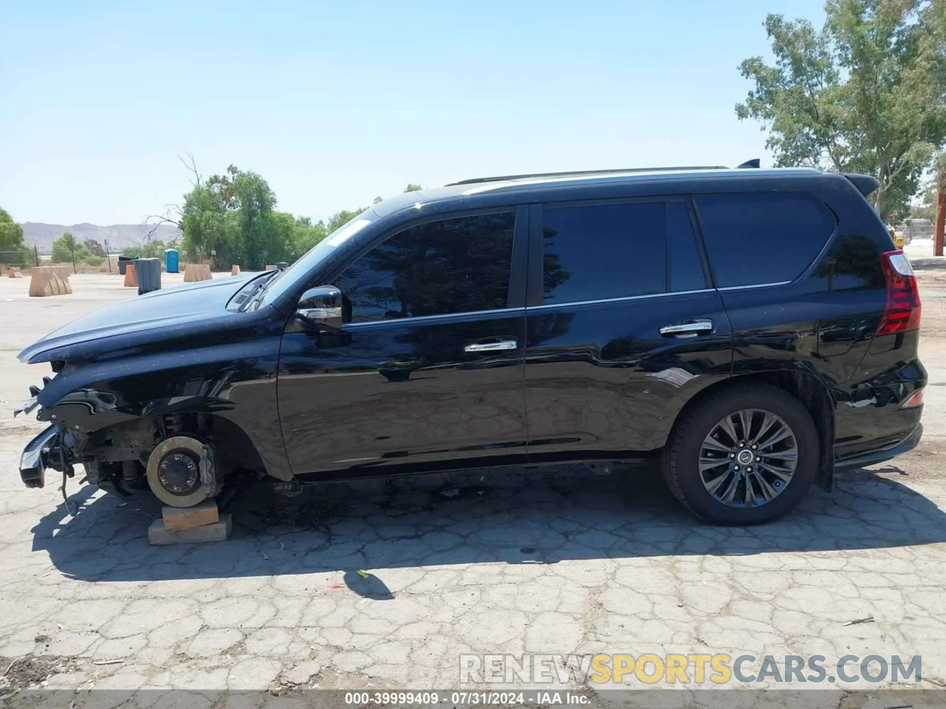 15 fotografías del automóvil dañado JTJAM7BX7L5254028 LEXUS 460 2020