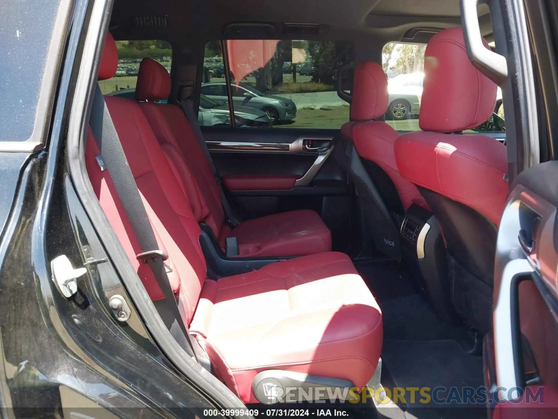 8 fotografías del automóvil dañado JTJAM7BX7L5254028 LEXUS 460 2020