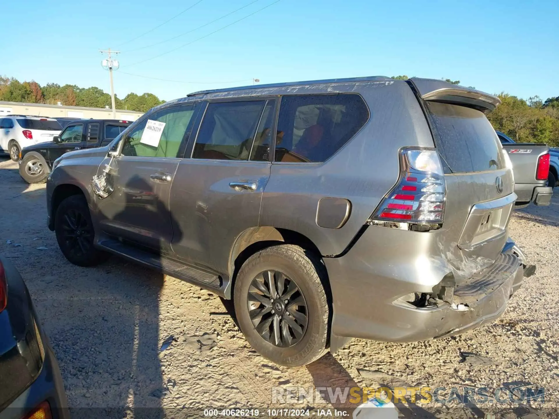 3 fotografías del automóvil dañado JTJAM7BX7L5256328 LEXUS 460 2020