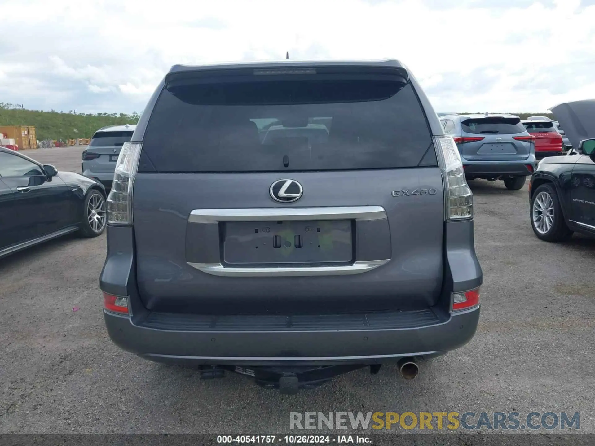 16 fotografías del automóvil dañado JTJAM7BX8L5243040 LEXUS 460 2020