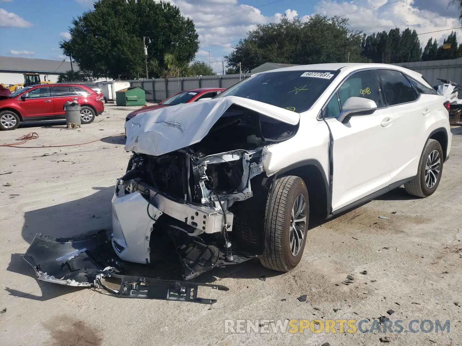 2 fotografías del automóvil dañado 2T2AZMAA8MC200544 LEXUS CT 2021