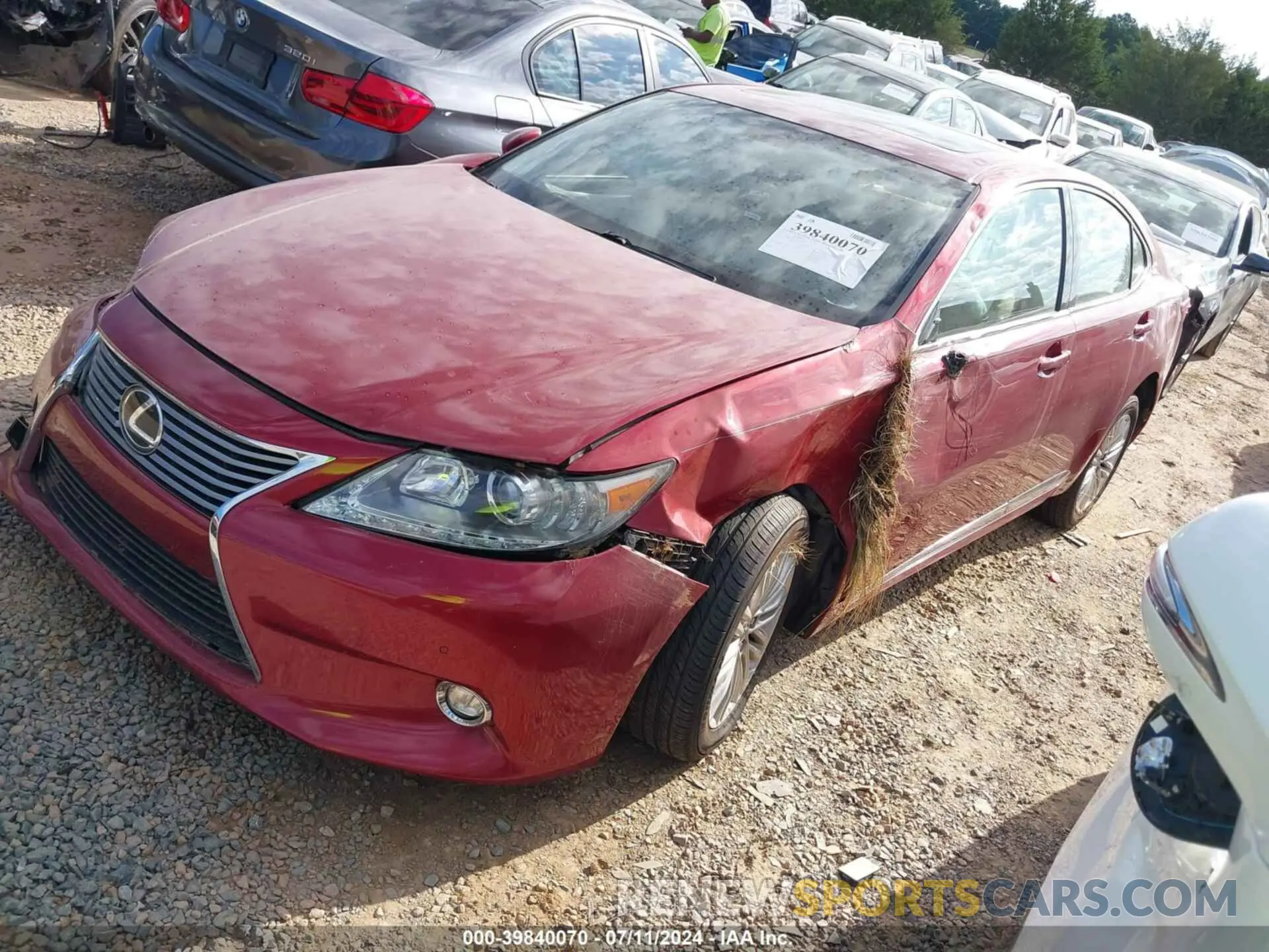 2 fotografías del automóvil dañado JTHBK1GG0E2146162 LEXUS ES 2014