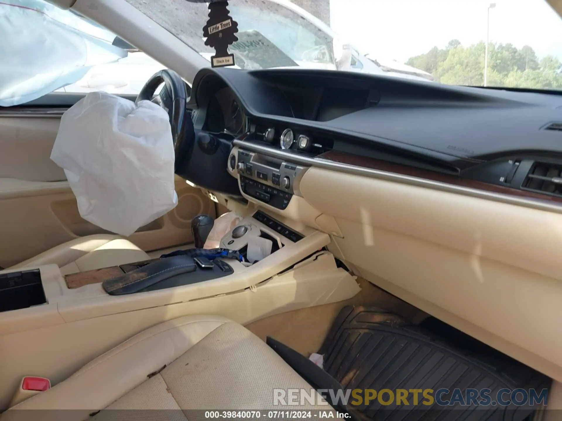 5 fotografías del automóvil dañado JTHBK1GG0E2146162 LEXUS ES 2014