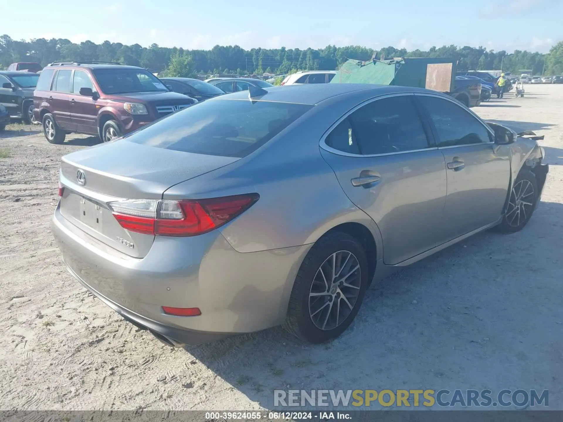 4 fotografías del automóvil dañado JTHBK1GG0H2248811 LEXUS ES 2017