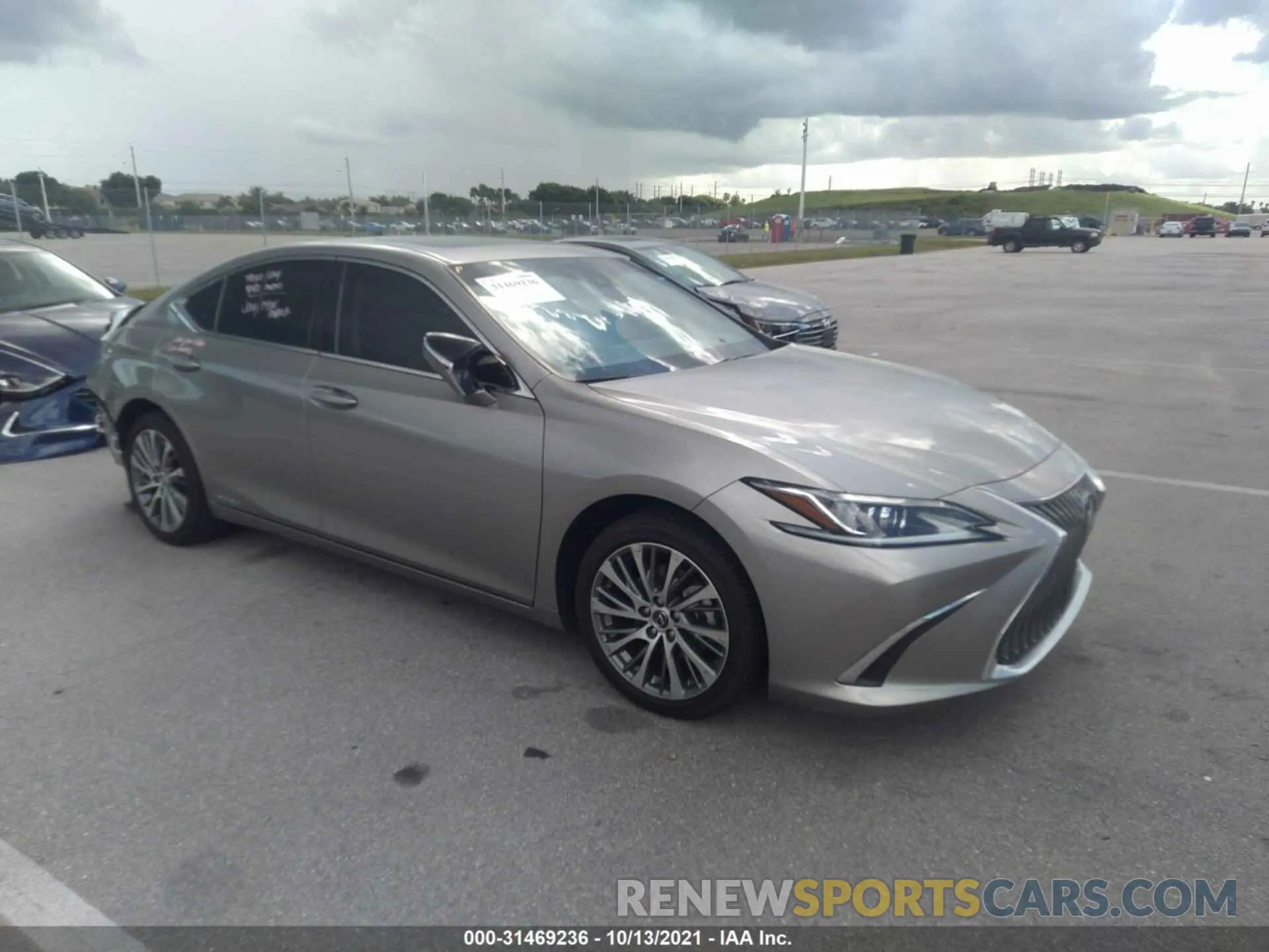 1 fotografías del automóvil dañado 58AB21B14KU003840 LEXUS ES 2019