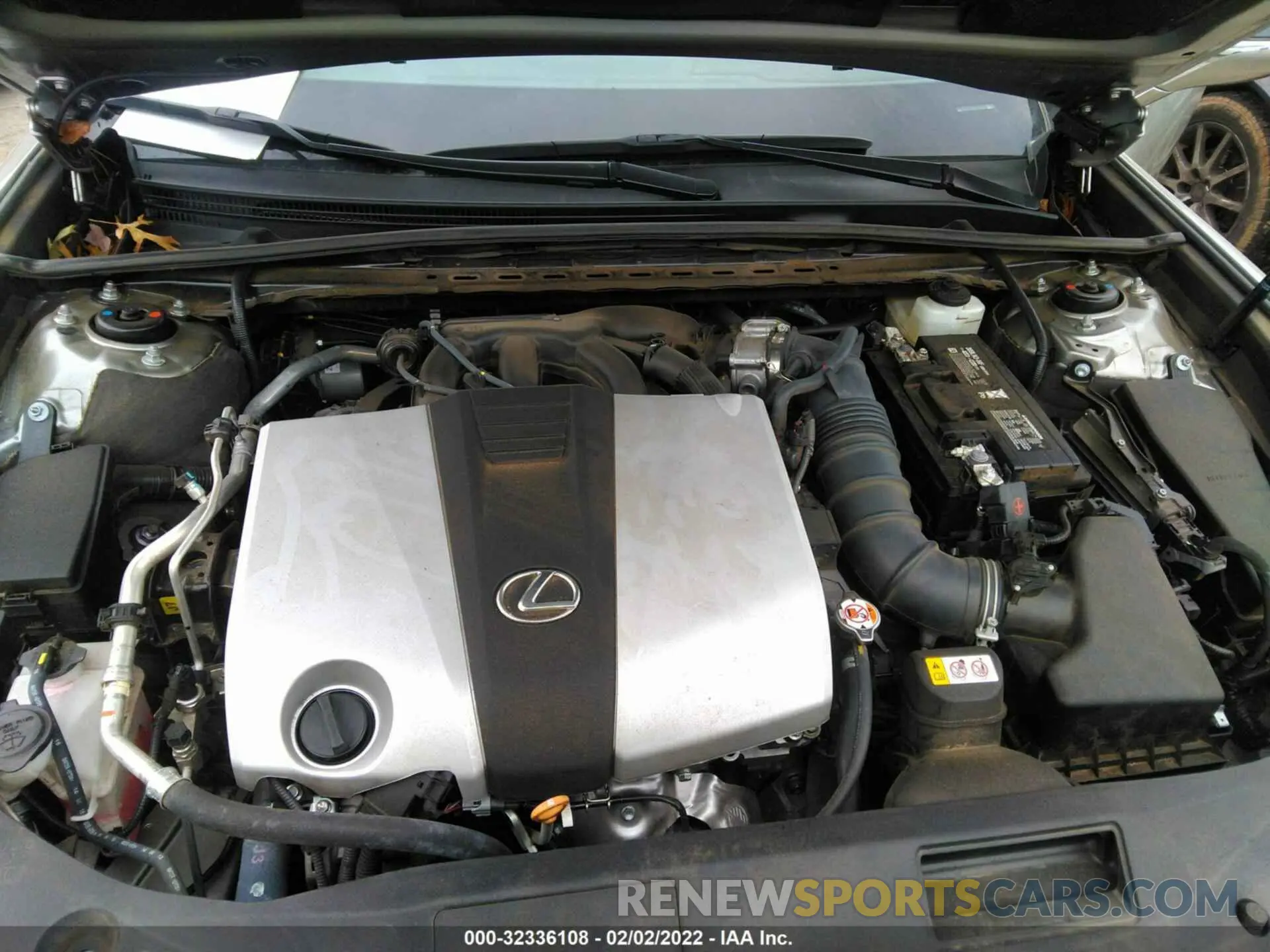 10 fotografías del automóvil dañado 58ABZ1B10KU021375 LEXUS ES 2019