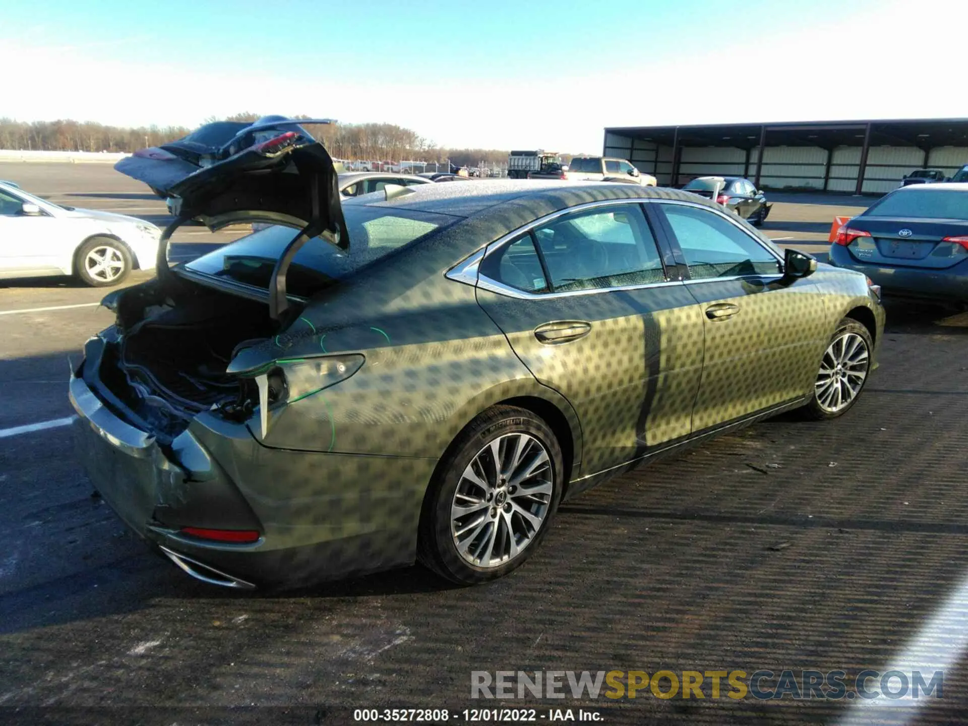 4 fotografías del automóvil dañado 58ABZ1B11KU007260 LEXUS ES 2019