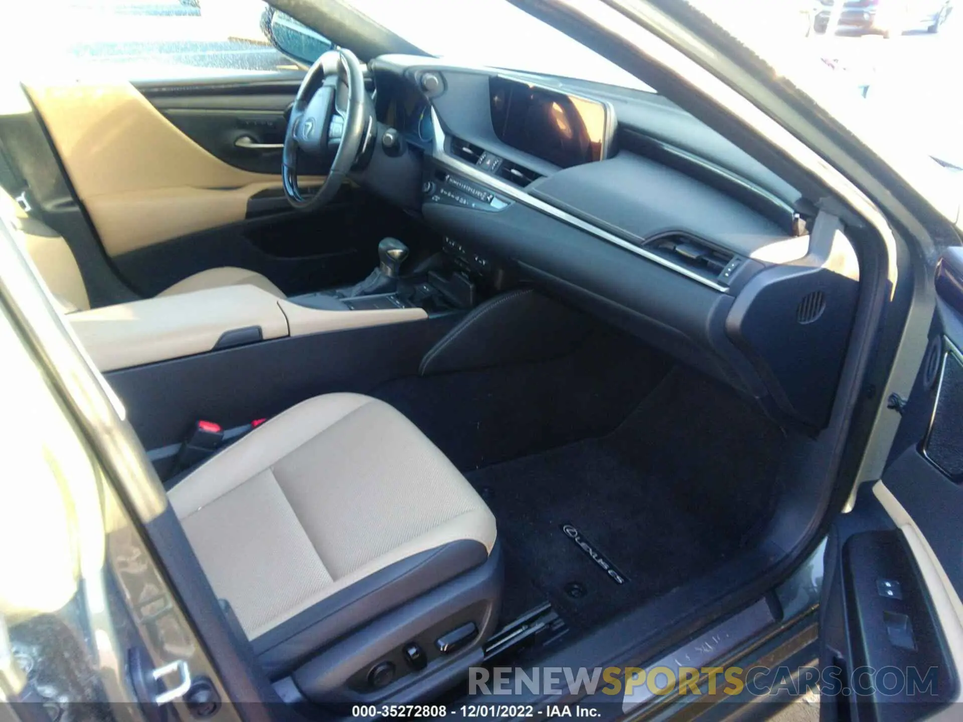 5 fotografías del automóvil dañado 58ABZ1B11KU007260 LEXUS ES 2019