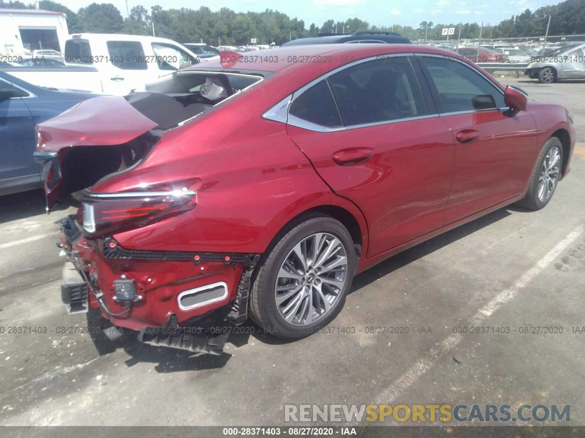 4 fotografías del automóvil dañado 58ABZ1B12KU018056 LEXUS ES 2019