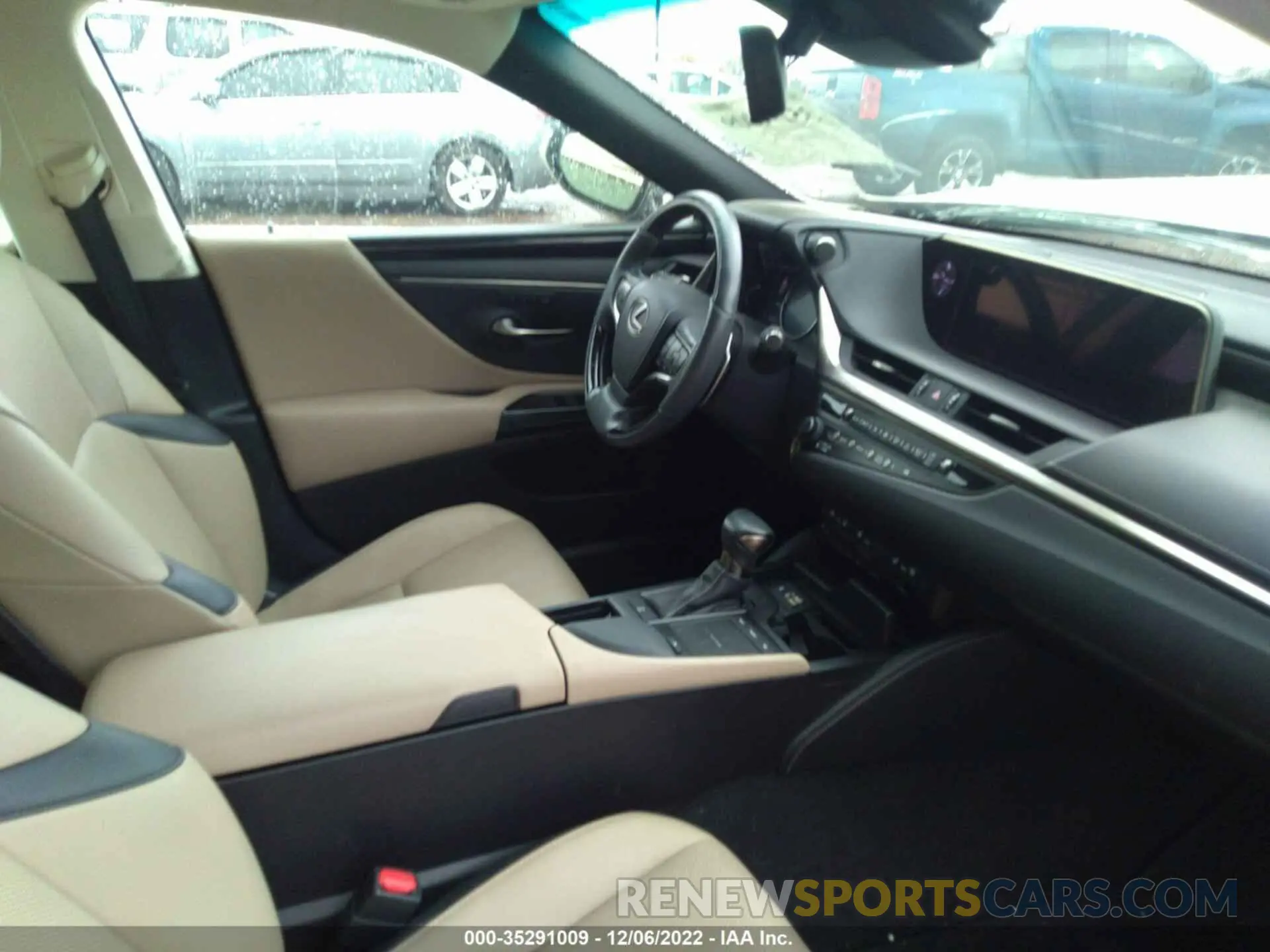 5 fotografías del automóvil dañado 58ABZ1B14KU026143 LEXUS ES 2019