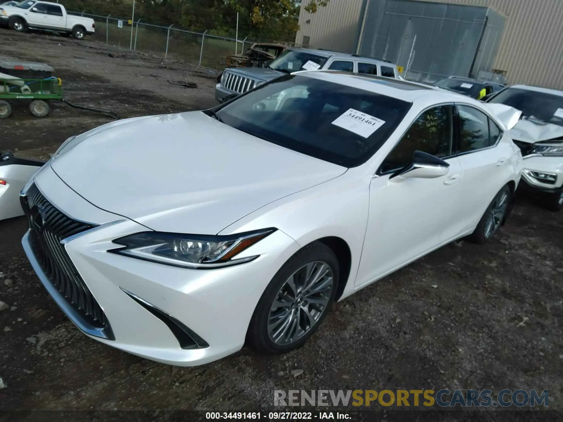2 fotografías del automóvil dañado 58ABZ1B15KU046336 LEXUS ES 2019