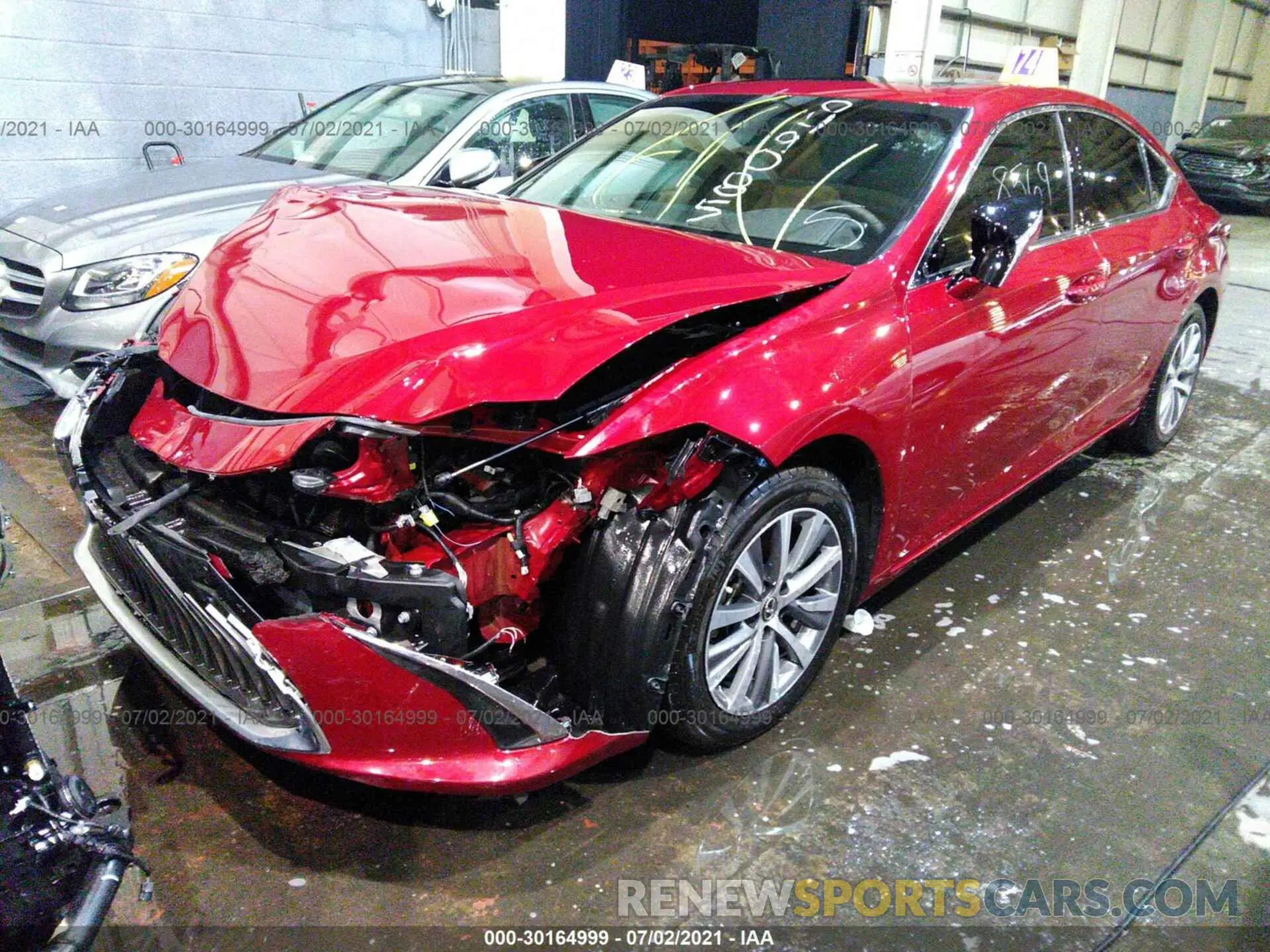 2 fotografías del automóvil dañado 58ABZ1B1XKU049085 LEXUS ES 2019