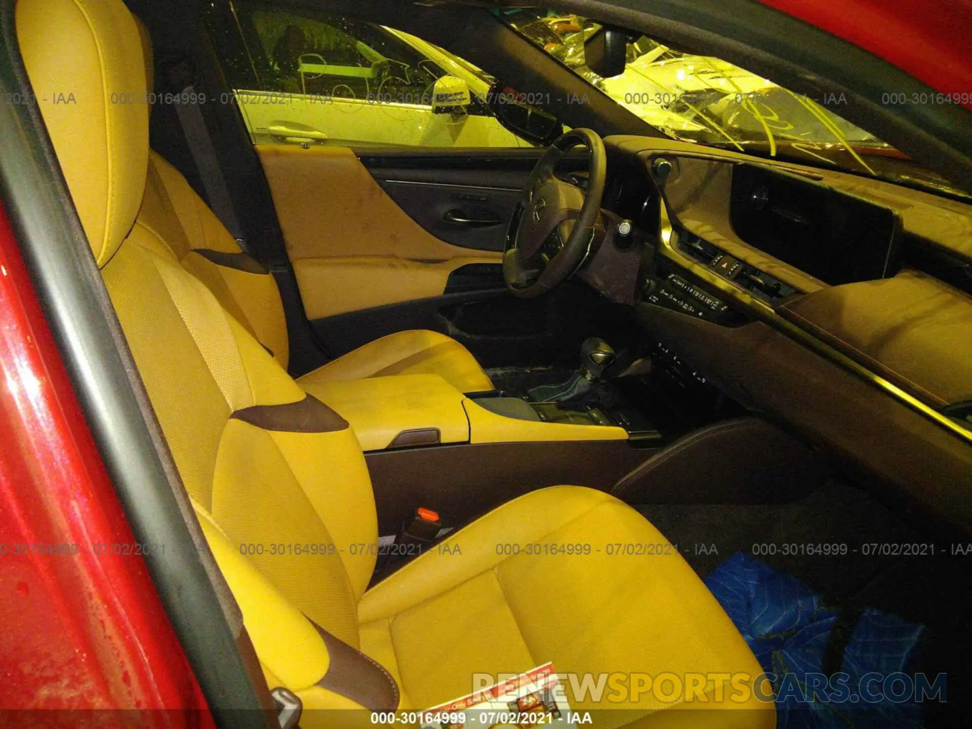 5 fotografías del automóvil dañado 58ABZ1B1XKU049085 LEXUS ES 2019
