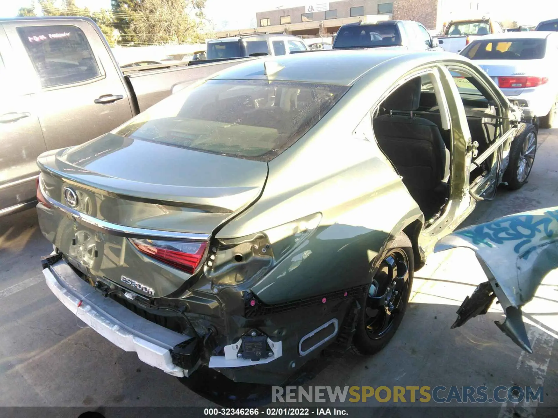 4 fotografías del automóvil dañado JTHB21B19K2022714 LEXUS ES 2019