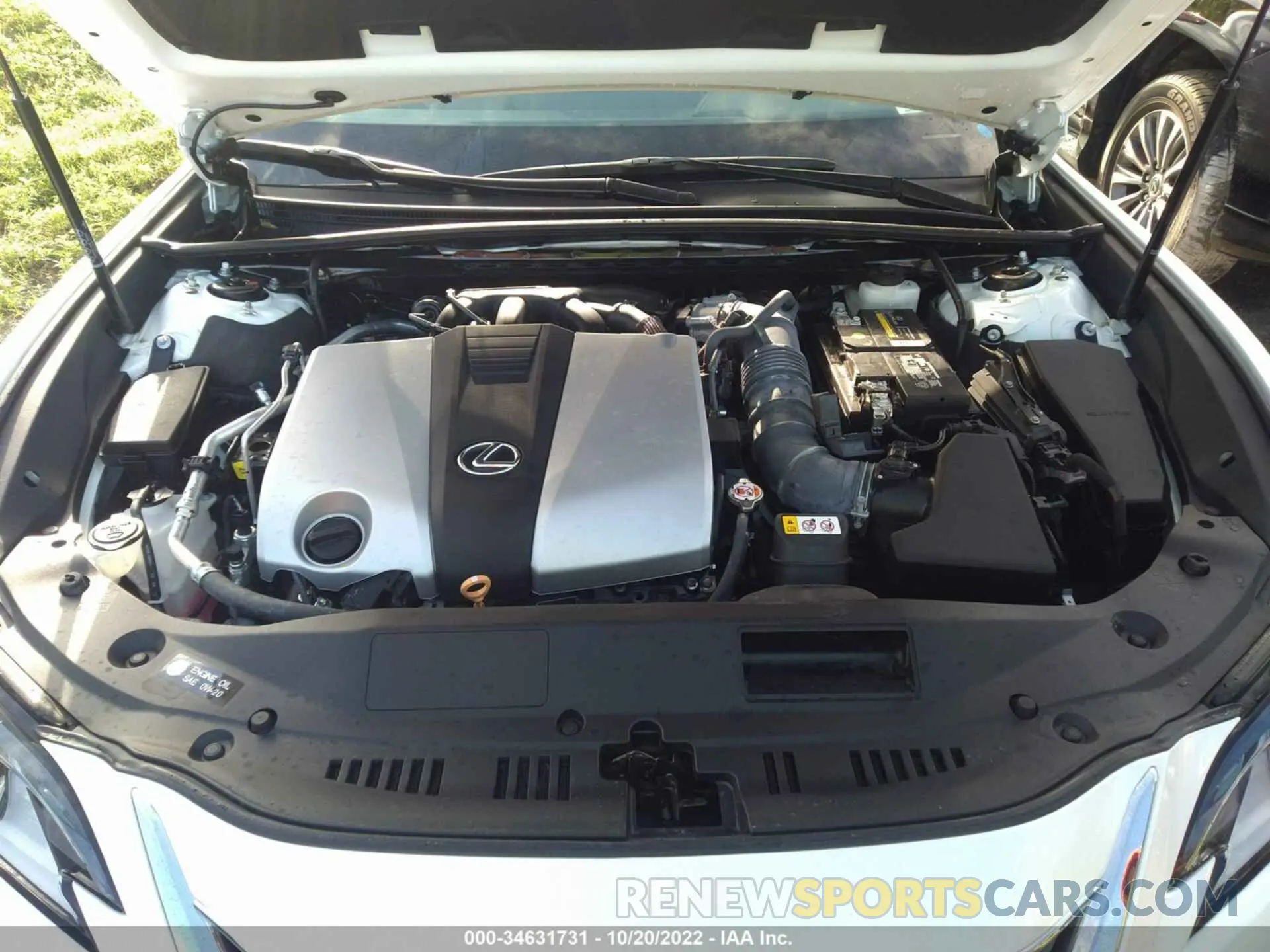 10 fotografías del automóvil dañado 58ADZ1B10LU066858 LEXUS ES 2020