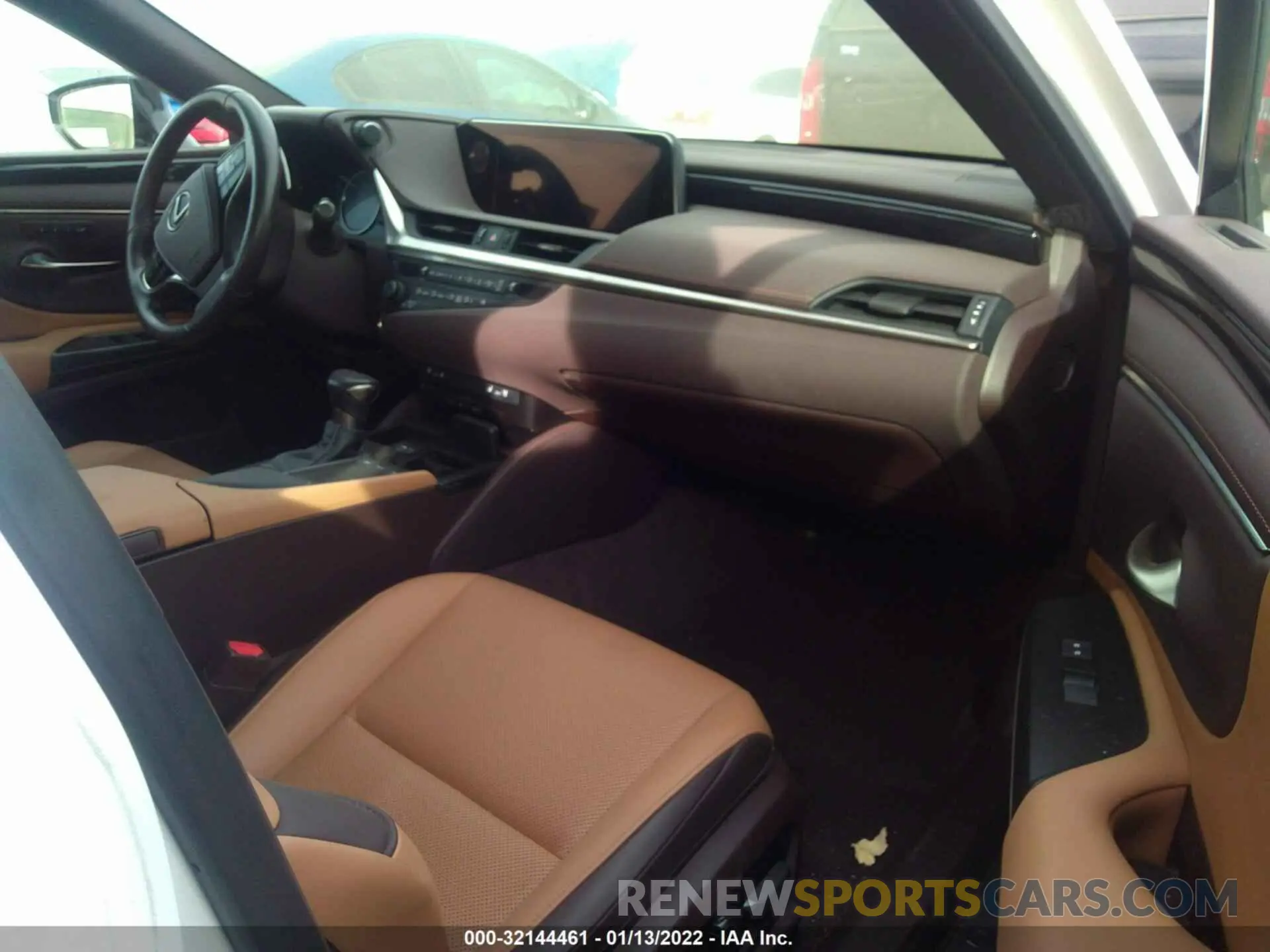 5 fotografías del automóvil dañado 58ADZ1B14LU082142 LEXUS ES 2020