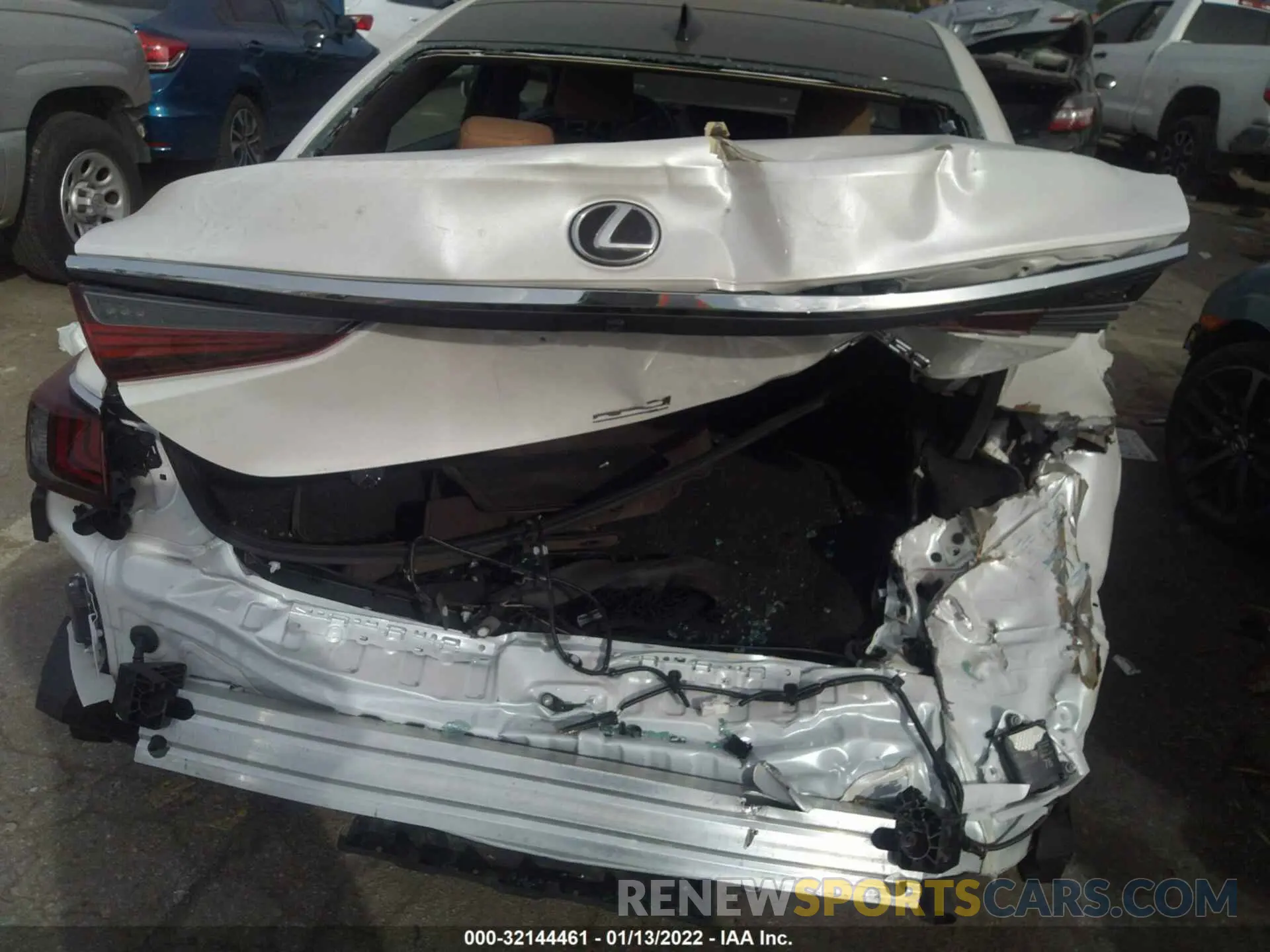 6 fotografías del automóvil dañado 58ADZ1B14LU082142 LEXUS ES 2020