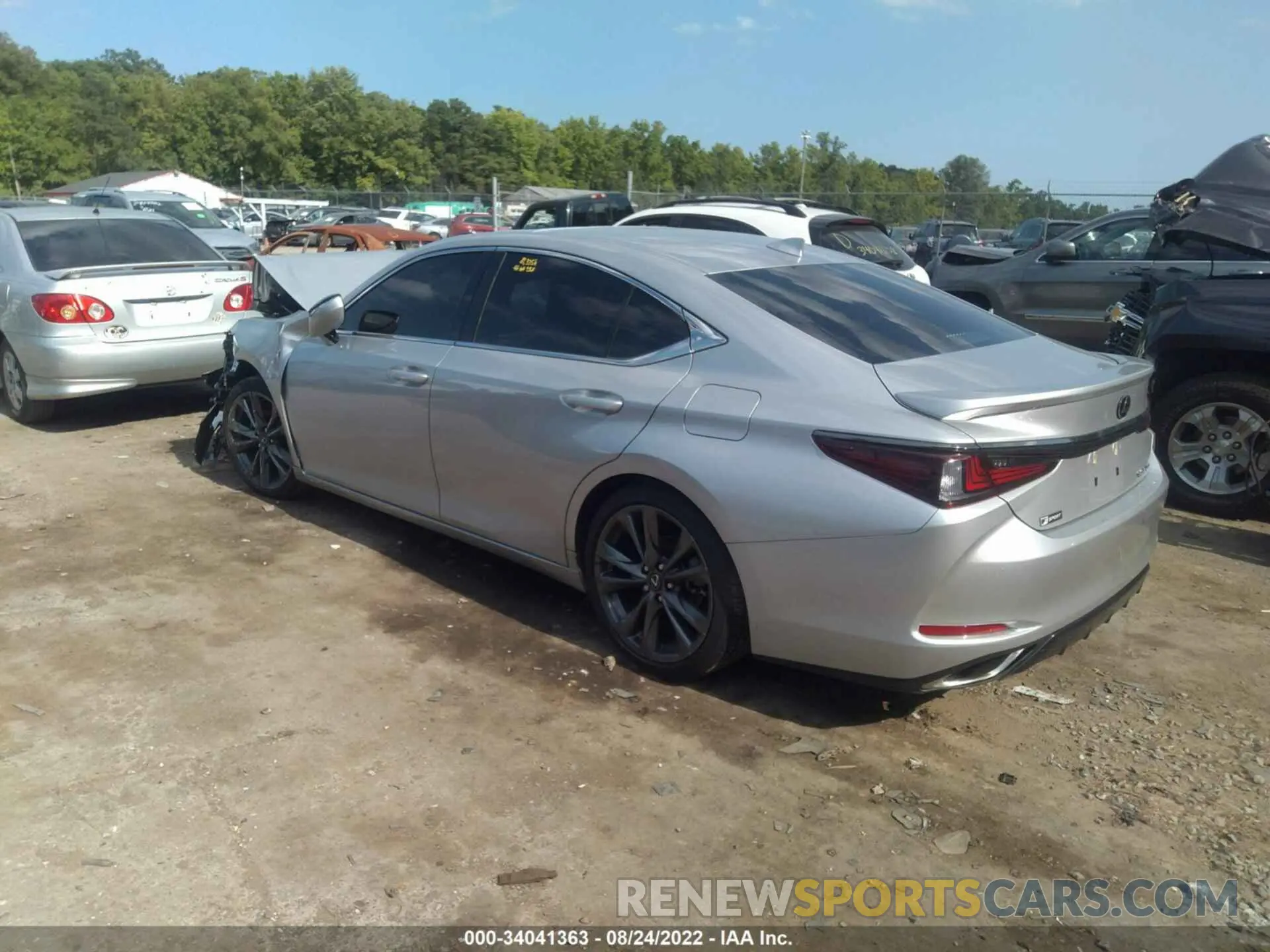 3 fotografías del automóvil dañado 58AGZ1B14LU055164 LEXUS ES 2020