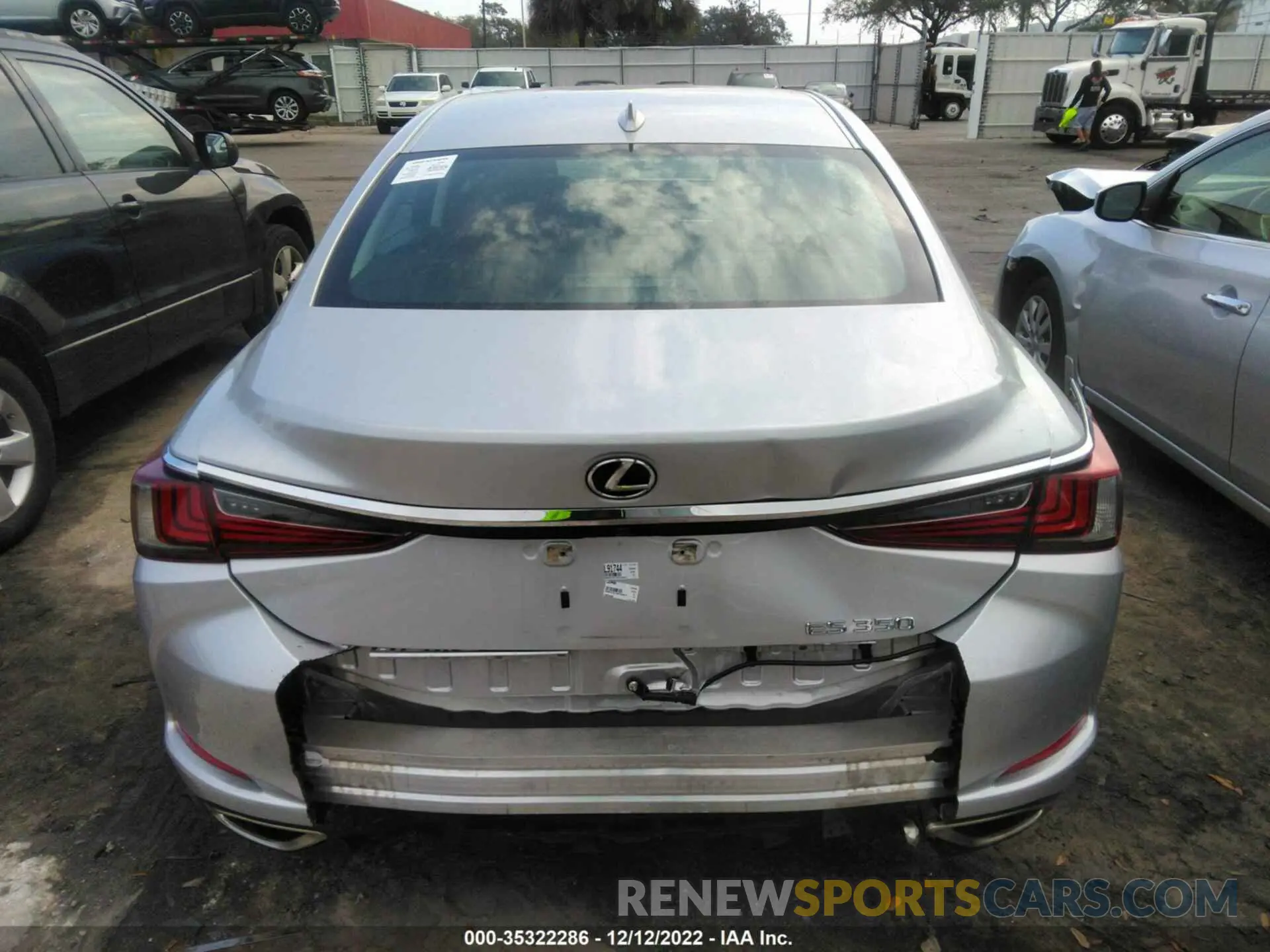 6 fotografías del automóvil dañado 58ACZ1B11MU103817 LEXUS ES 2021